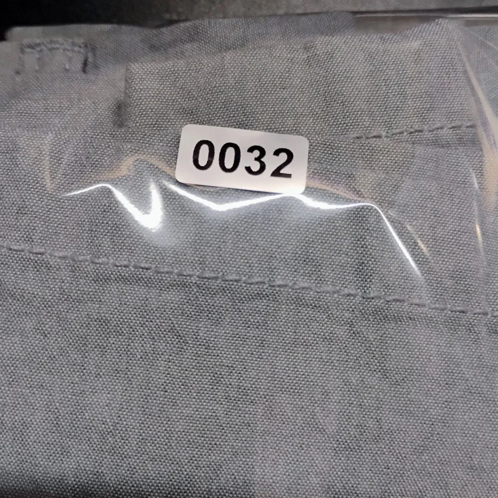 Old Navy Mens Ultimate Slim Built-In Flex Shorts Gray Stretch Size 38 NEW